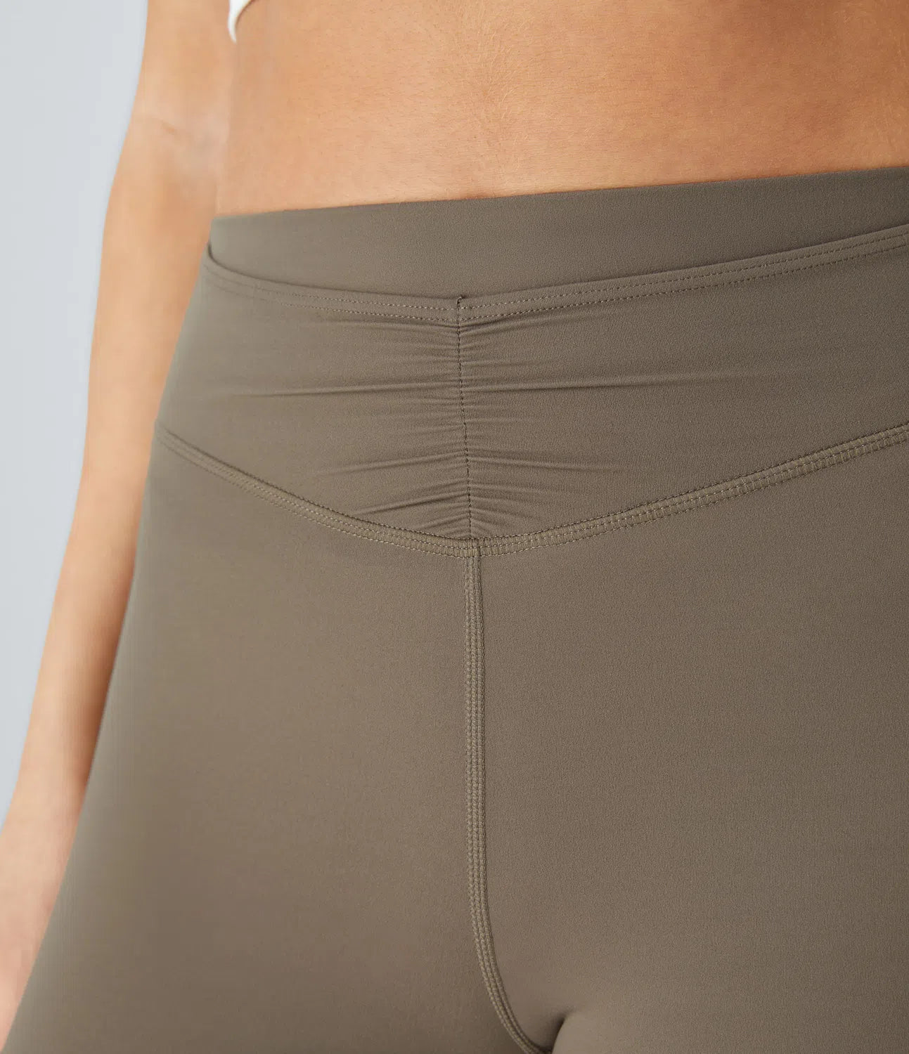 Pure-Yoga UltraSculpt™ High Waisted Front Pocket Ruched Butt Lifting Training Biker Shorts 7'' - PURE-YOGA